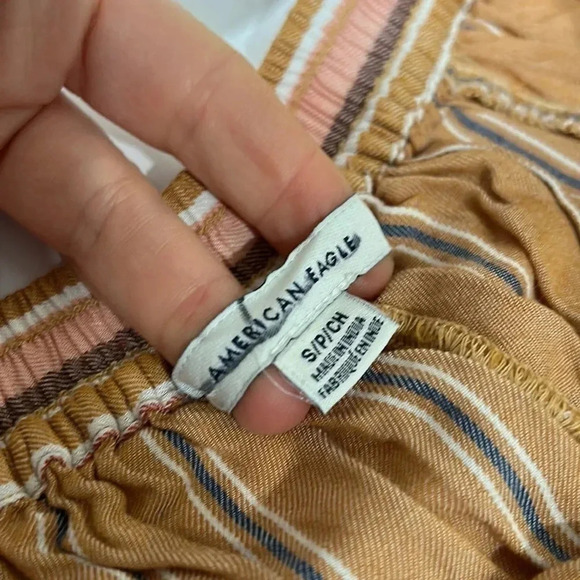 American Eagle shorts - Picture 3 of 5
